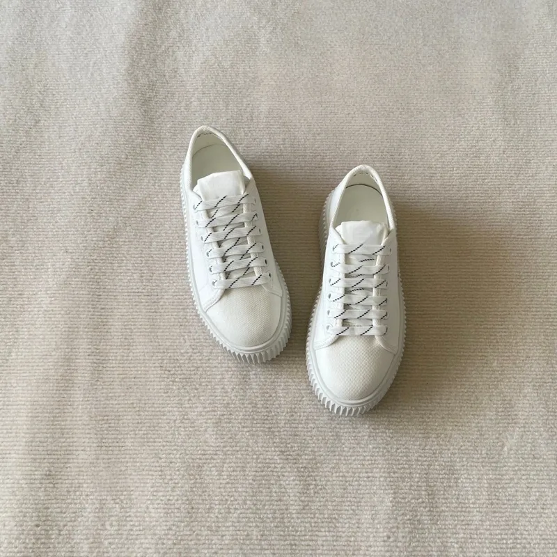 Merkkorting Witte sneakers voo - Canvas Sneaker High recensie en prijs